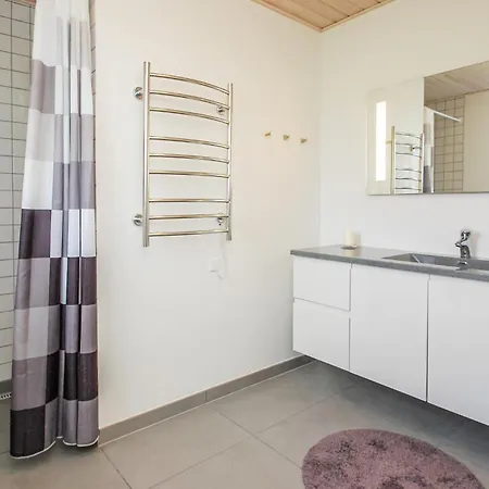 別荘 Beautiful In Haderslev With Kitchen