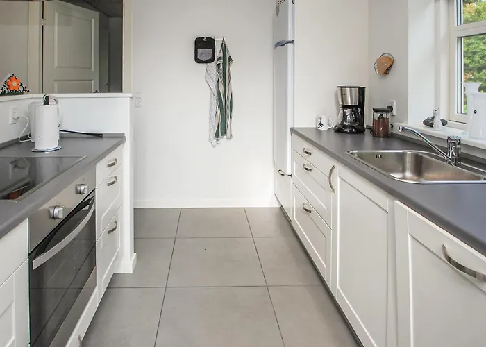 Three-bedroom With A Fireplace 01 Casa vacanze *